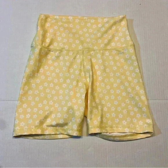 WILO the Label Ditsy Daisy (Lemon) Set (M) - Picture 10 of 10